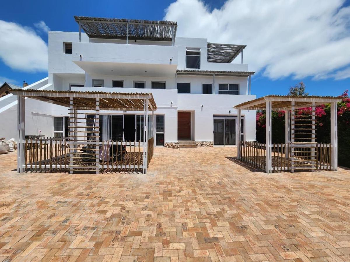 Langebaan Guest House Exterior foto